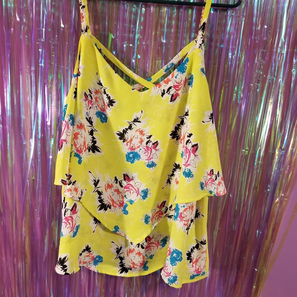 Torrid size 2 bright yellow floral tank